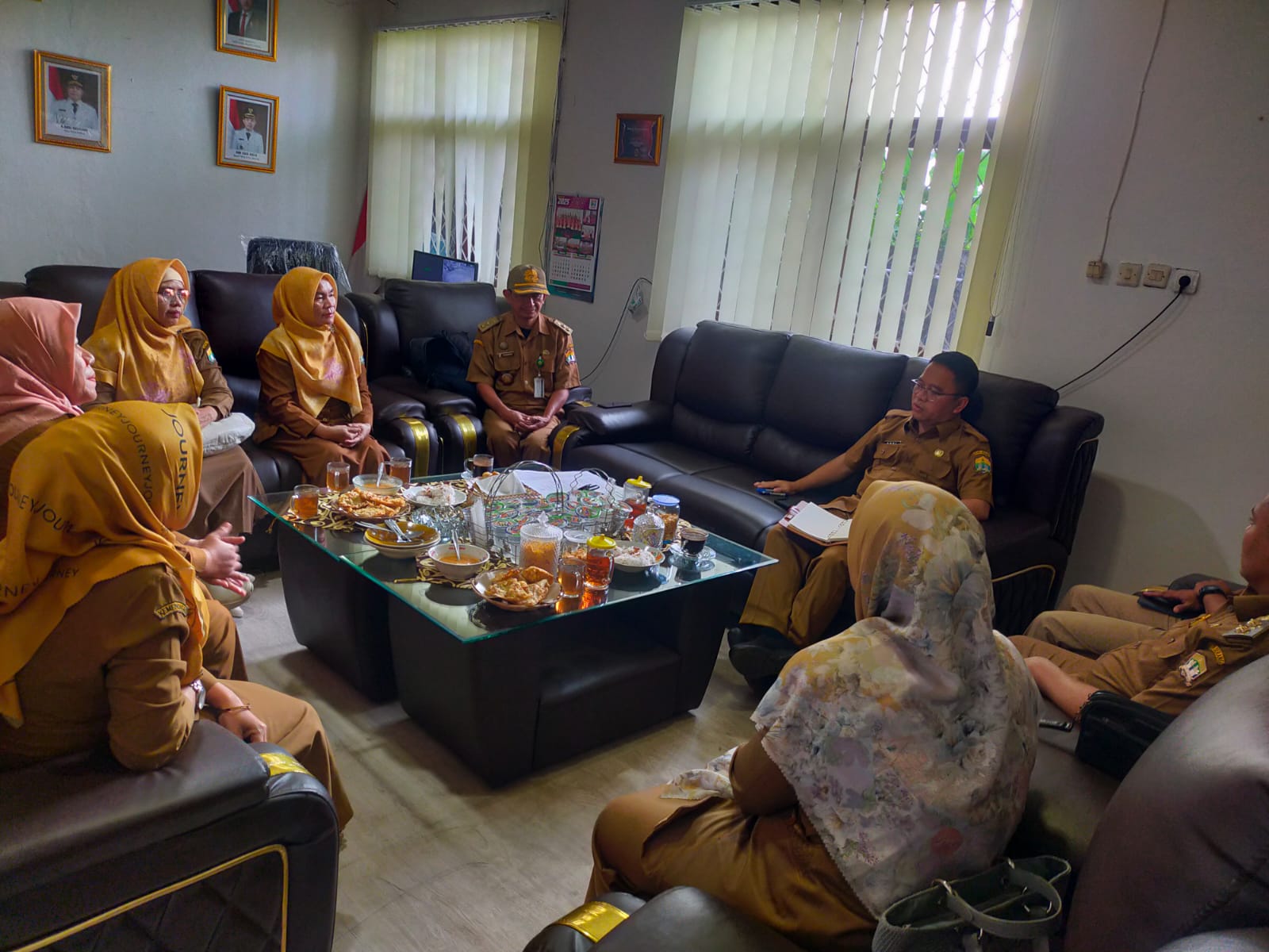 Metting Pagi Bersama Pegawai Kecamatan Cipocok Jaya