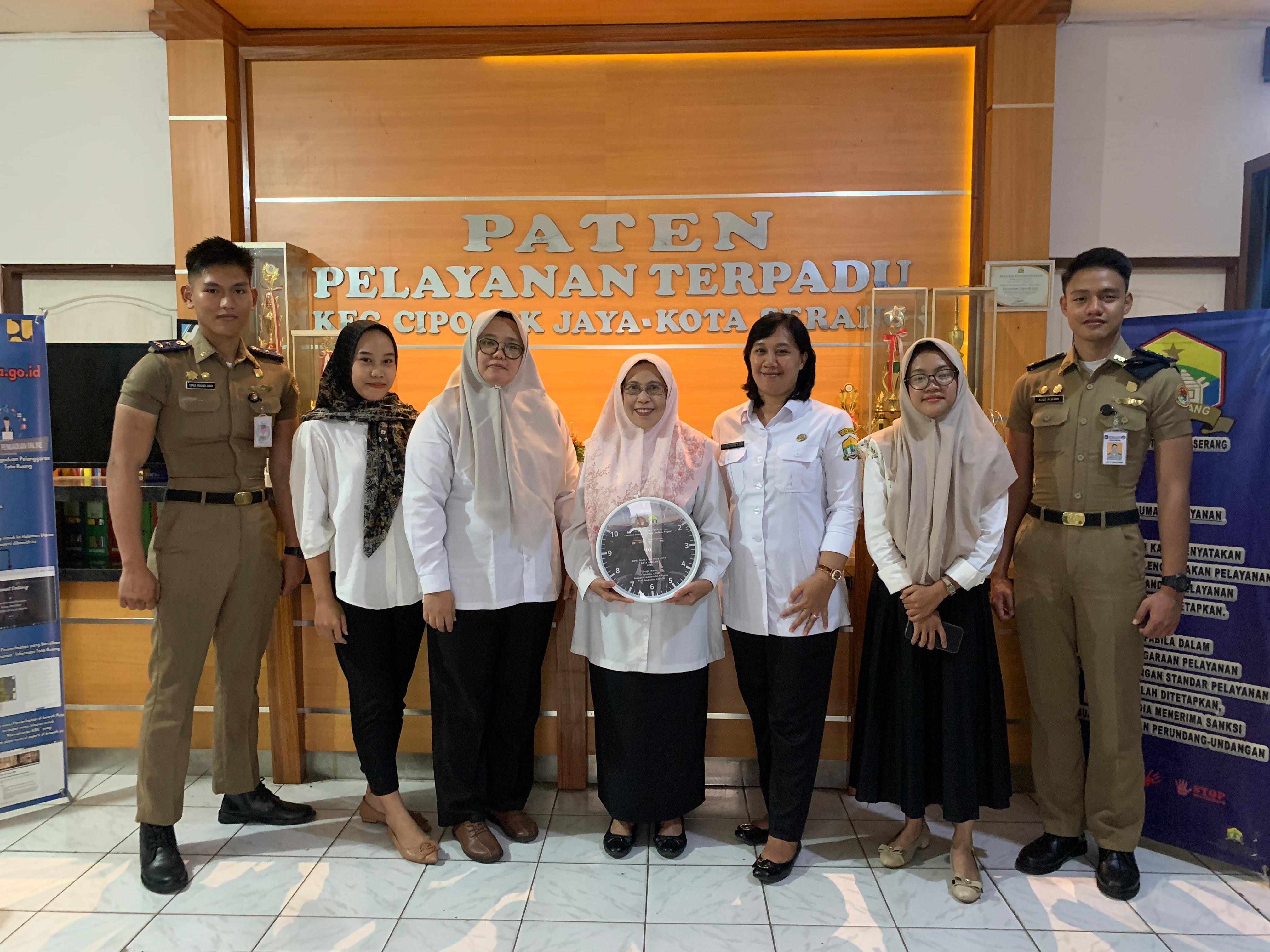 Pelepasan Siswa Magang IPDN di Kecamatan Cipocok Jaya